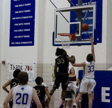 Lincoln East Varsity Basketball District Final Preview
