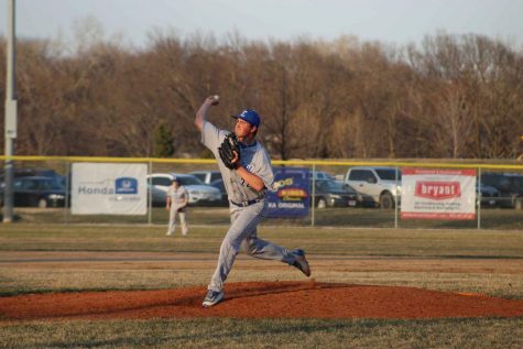 Spartan Baseball Falls to Gators; Remain Winless on Season