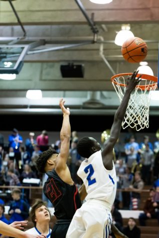 Widespread scoring propels Spartans over Links