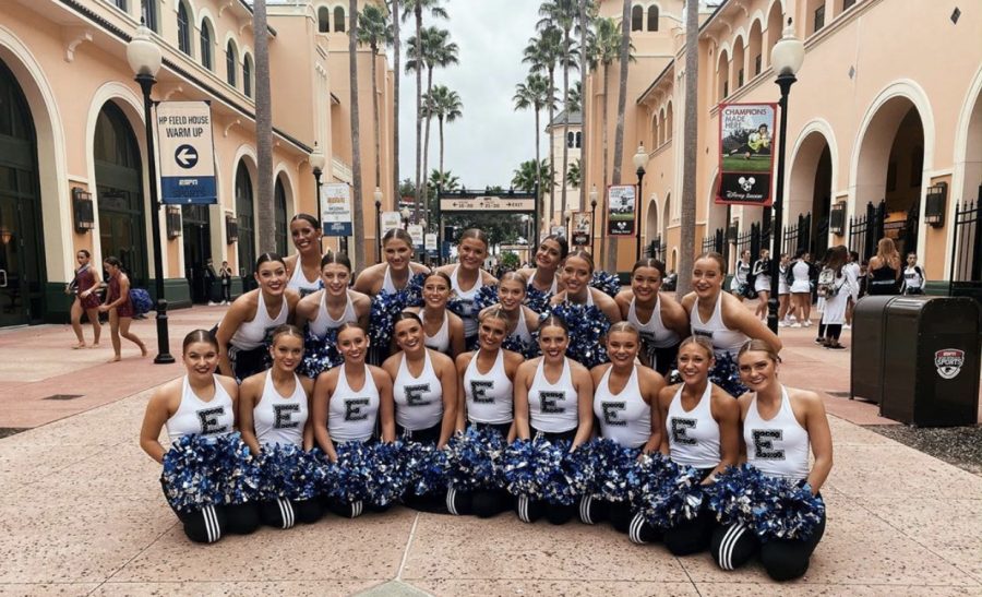 The Apollonaires getting ready for Game Day Finals at UDA Nationals in Orlando 