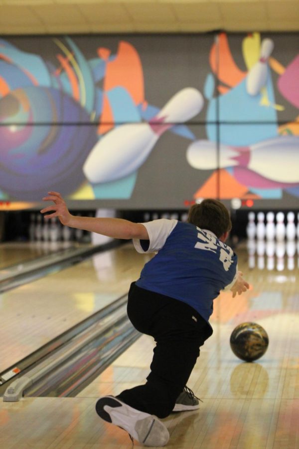 A member from the Lincoln East Boys Bowling team bowls his 10th frame at Parkway lanes on Tuesday, January 17, 2023 at a dual against Lincoln Southwest.