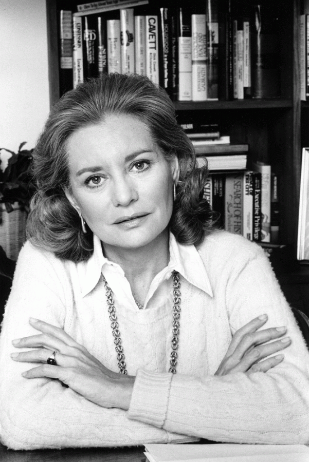 Barbara Walters passed away on December 30, 2022 in her home in Manhattan. Walters was a reknown female journalist who trailblazed paths for all journalists since the 1960s.

Image licensed by CC BY-SA 3.0.