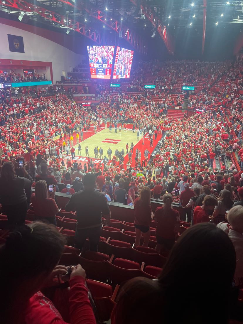 On October 21, 2023, Nebraska Huskers volleyball team played the Wisconsin Badgers at the Devaney Center. Fans were seen standing on their feet during the last set.